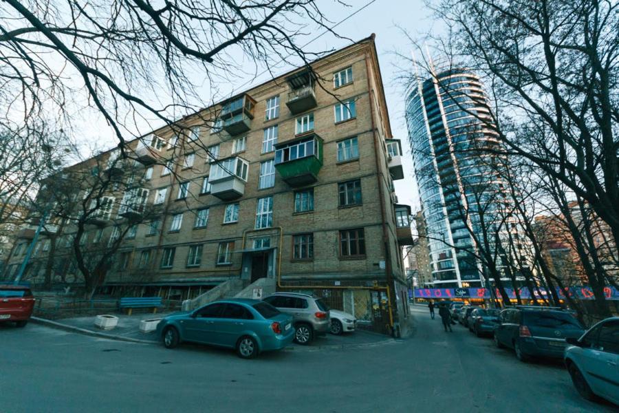 Квартира В Тихом Месте Шумного Мегаполиса Kiev Ngoại thất bức ảnh